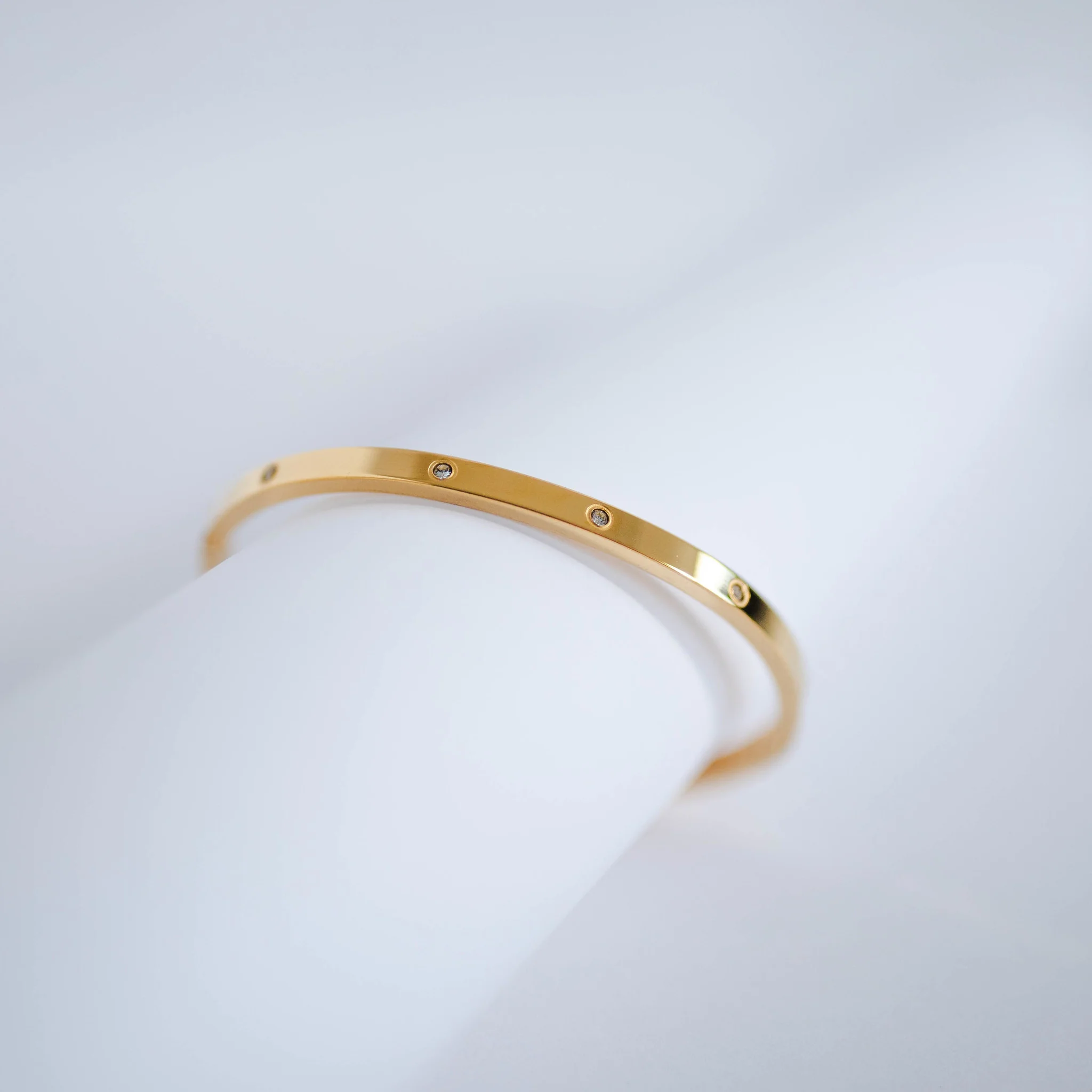 BRACELET UI - Image 2