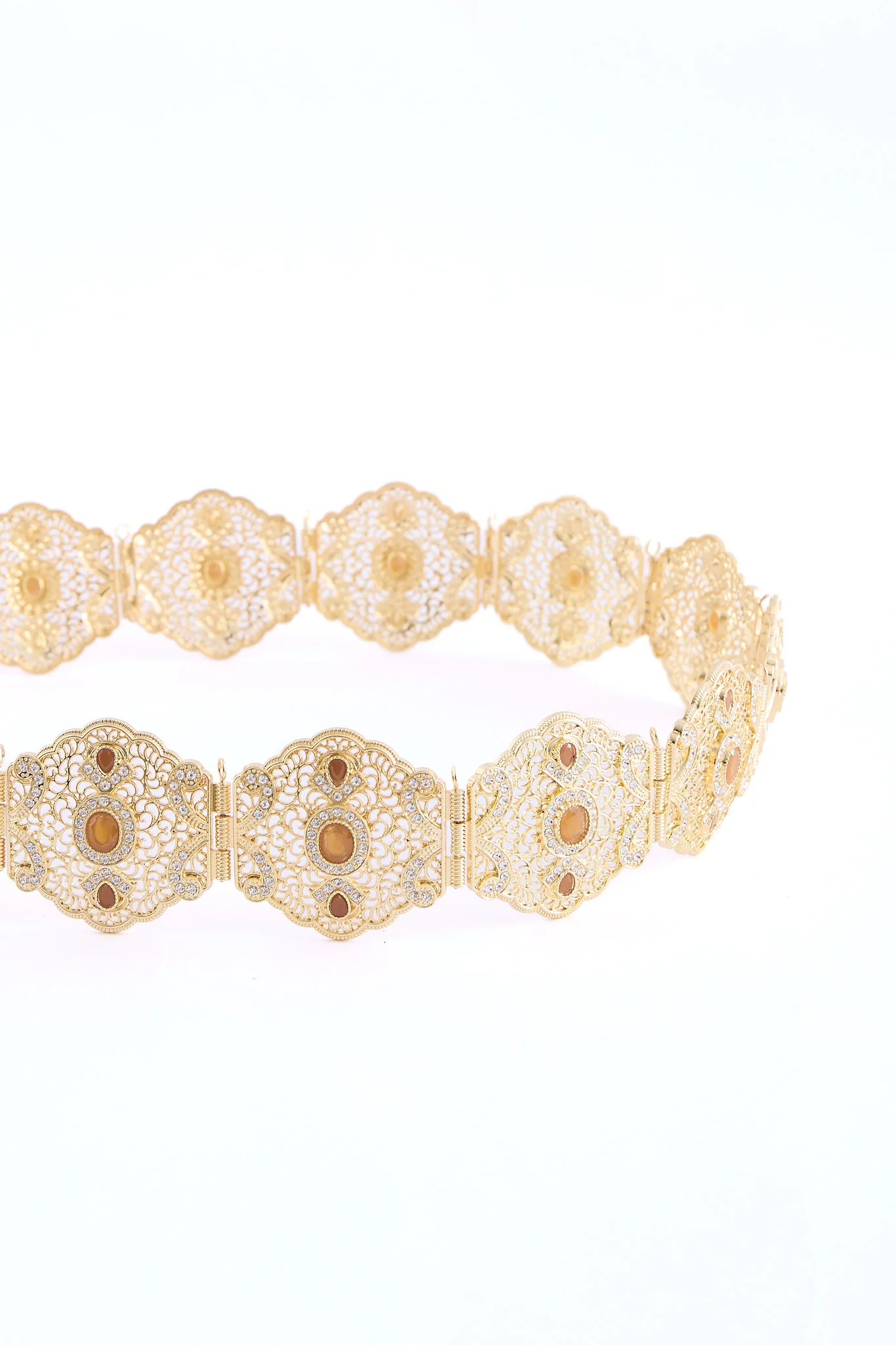 Ahri Gold/Brown Belt