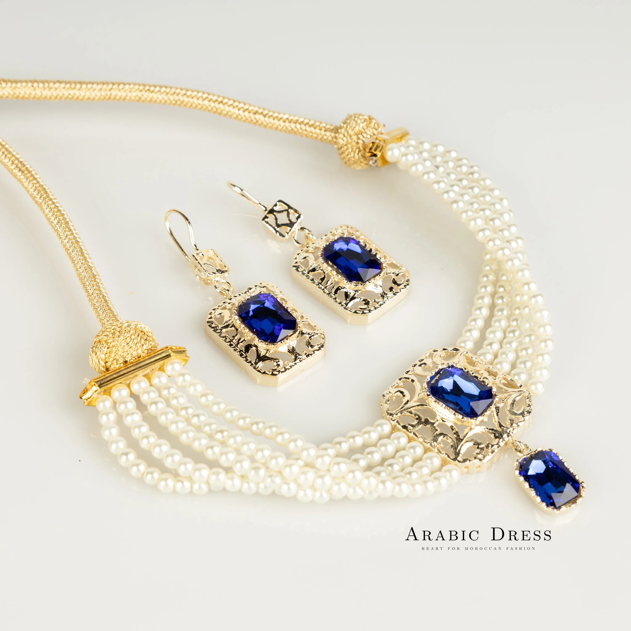 Pearl blue Nifa necklace set - Image 2