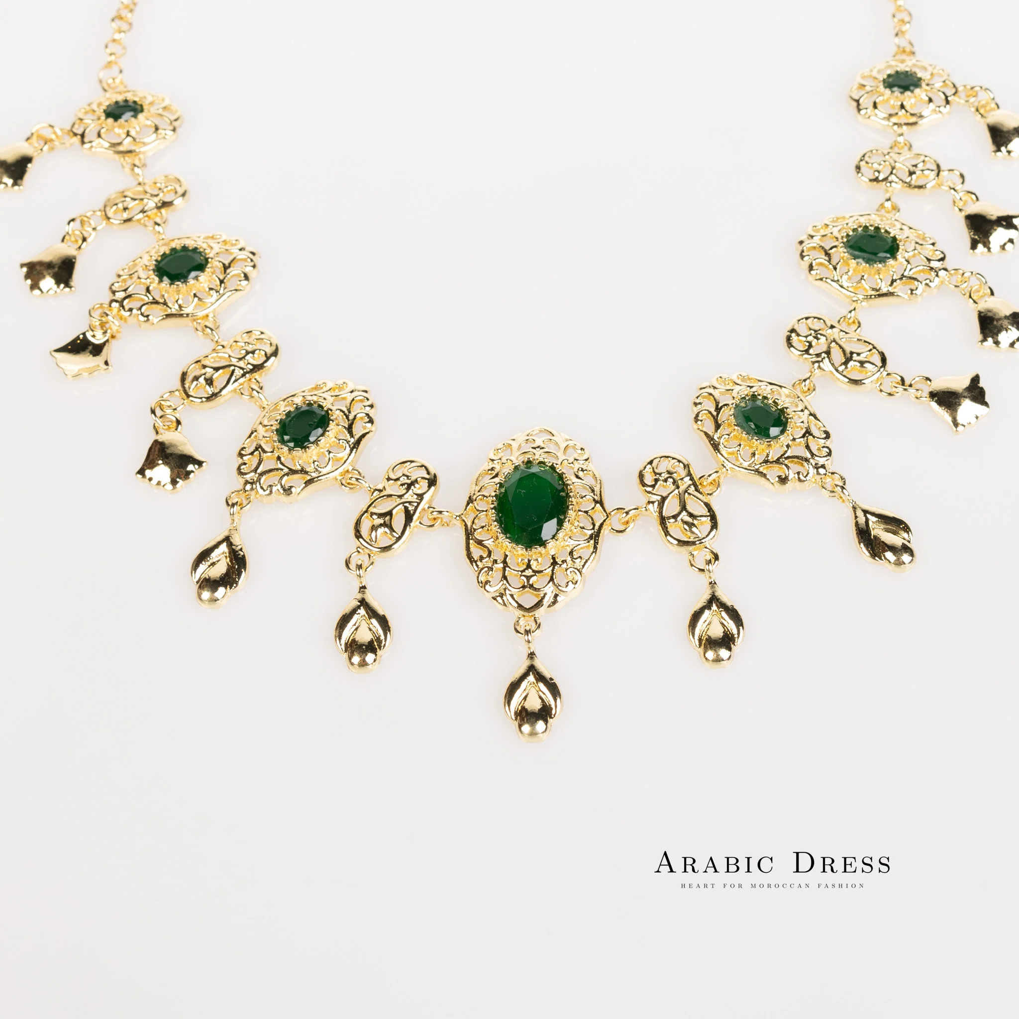 Darkgreen Sunwoo Necklace - Image 2