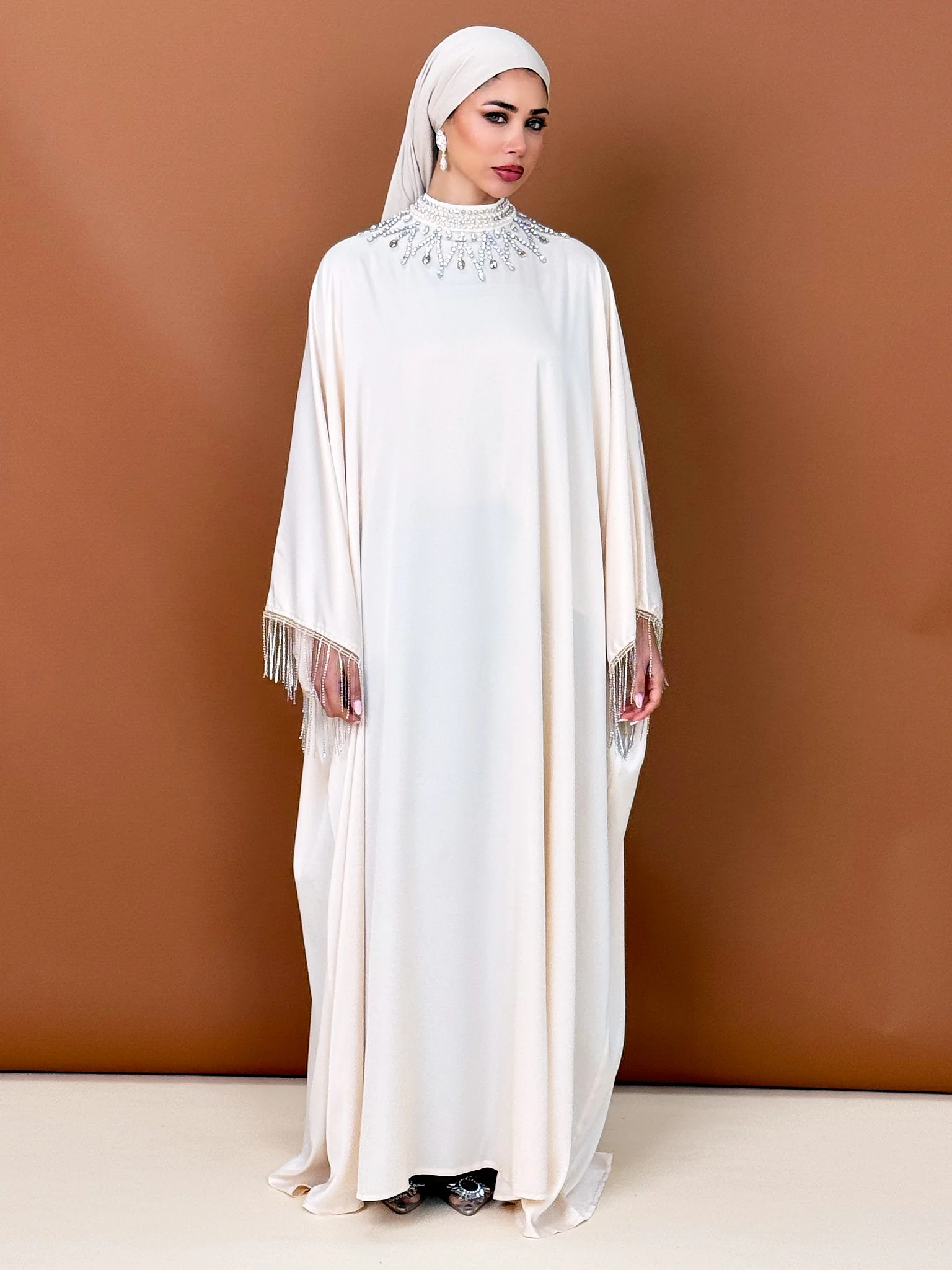 Dress Vie Creme - Image 3