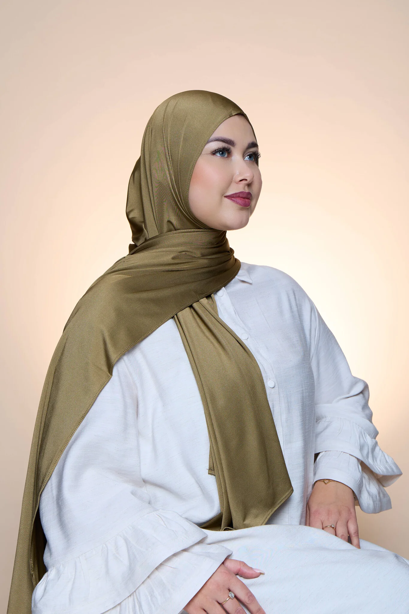 Hijab Premium Satin  Mae  Kaki - Image 2