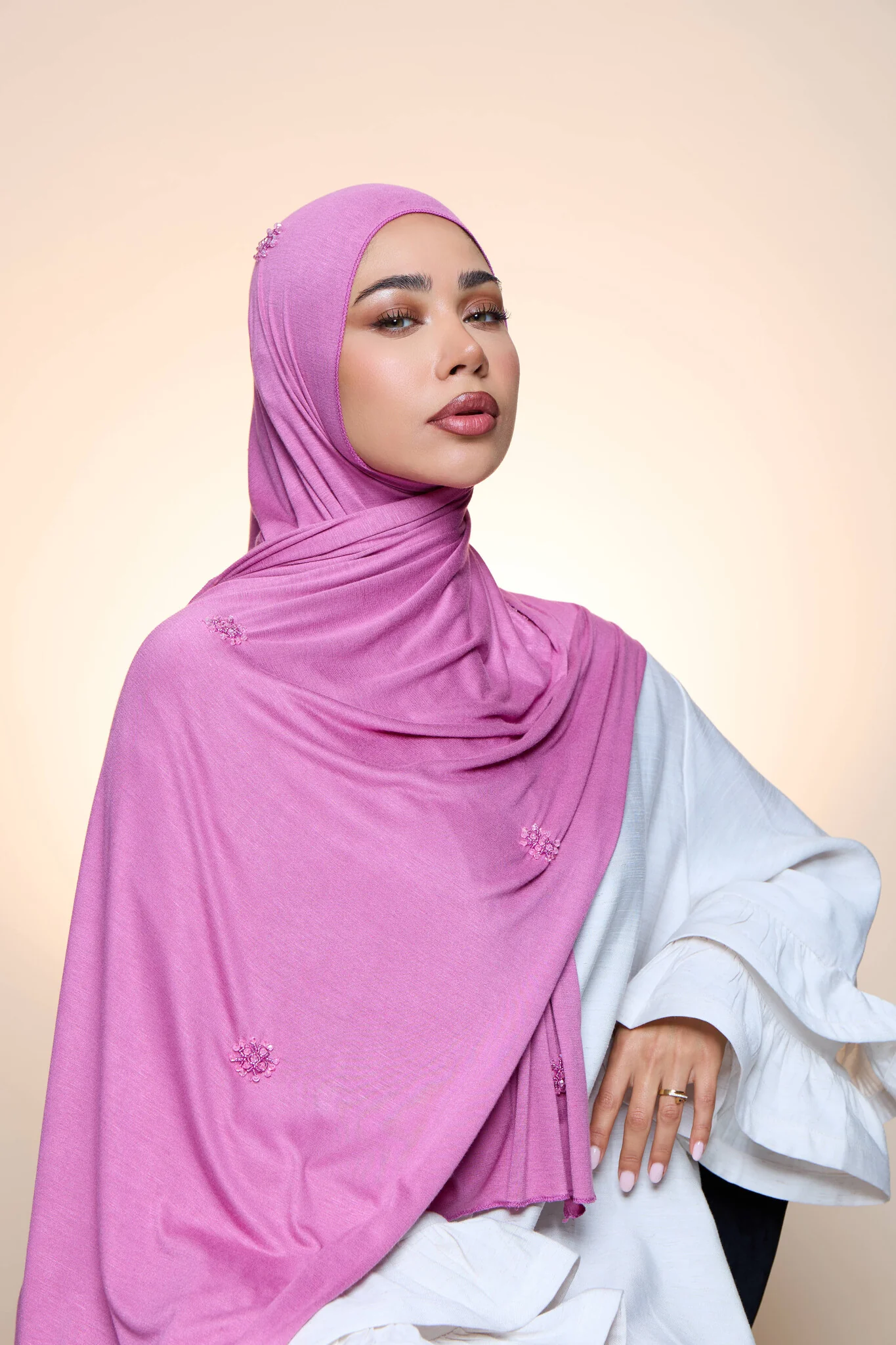 Jersey Hijab Zaya Ultra Pink - Image 3
