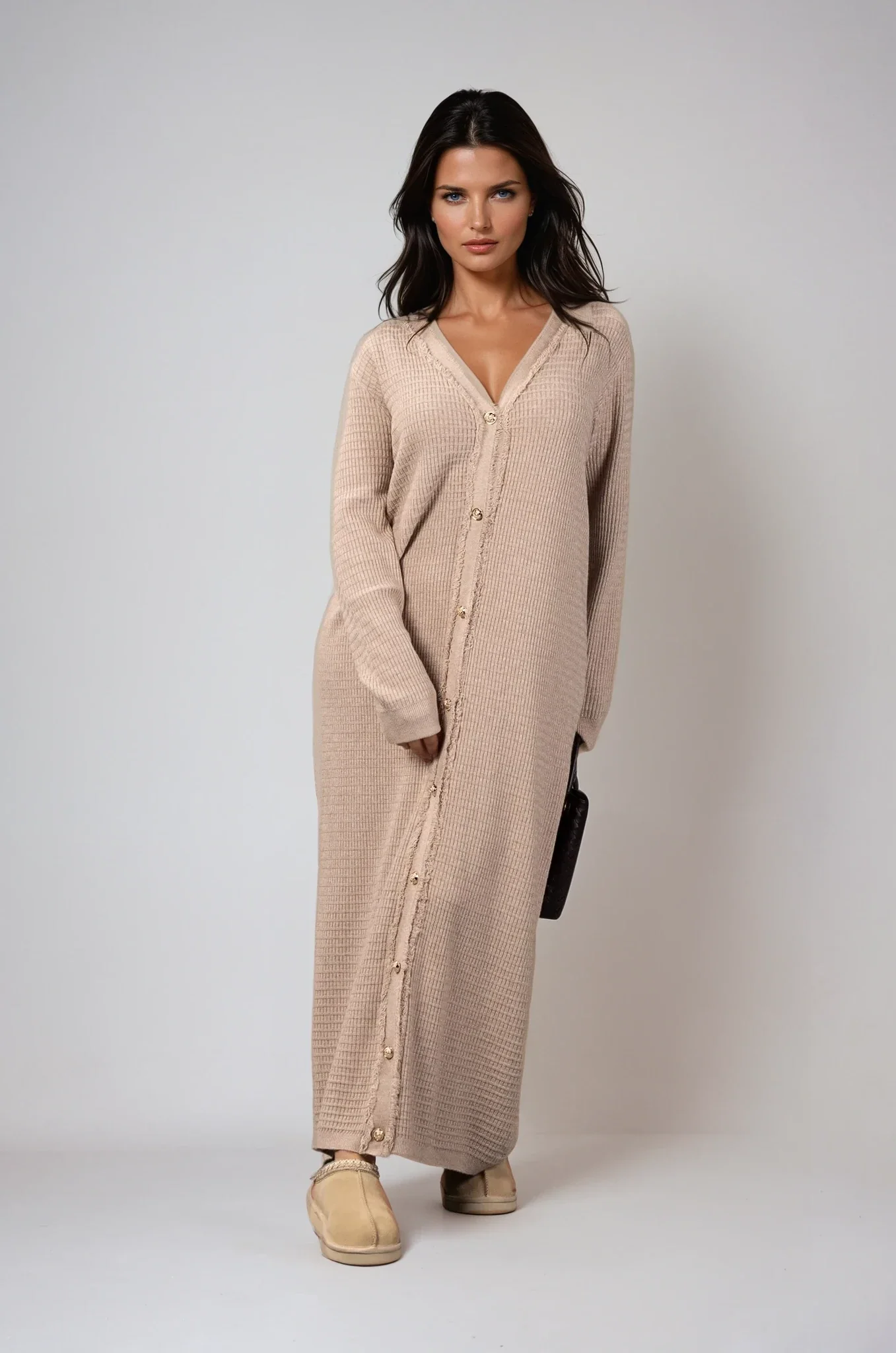 Noa Khaki - Image 3