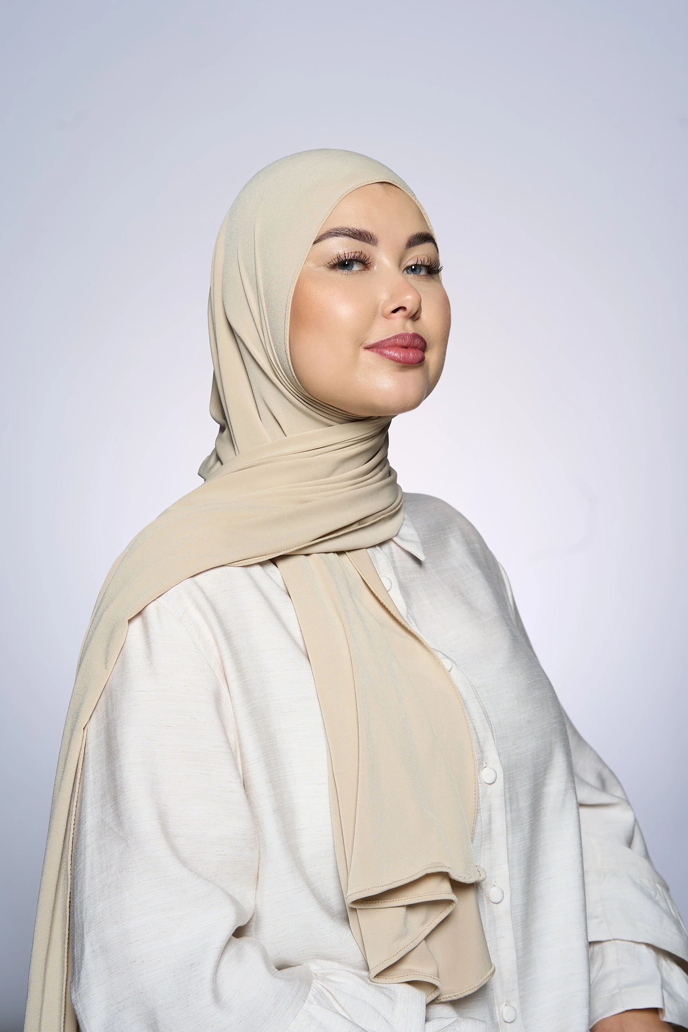 Premium Jersey Hijab Fin -  Almond