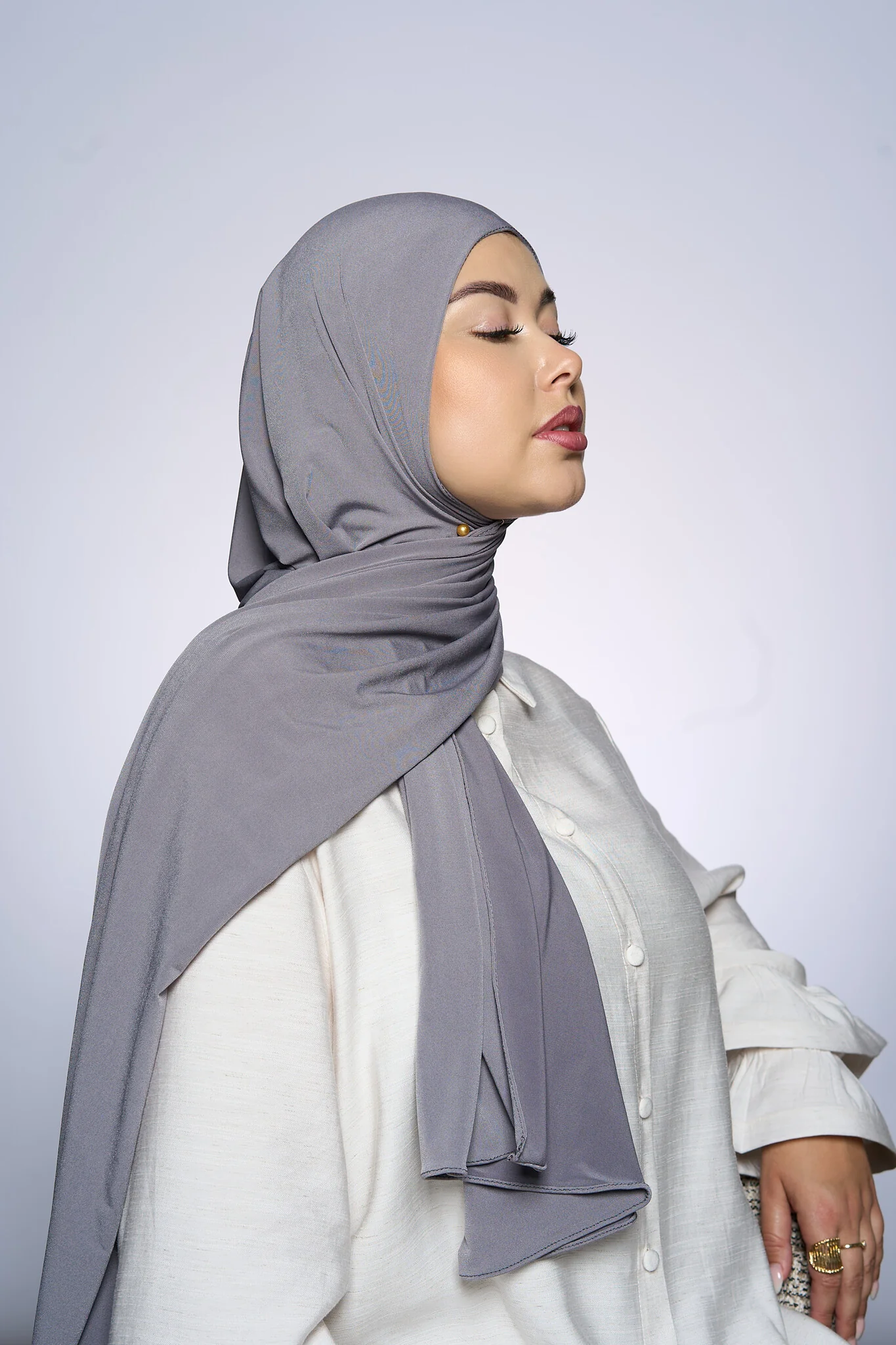 Premium Jersey Hijab Fin -  Light Gray - Image 3