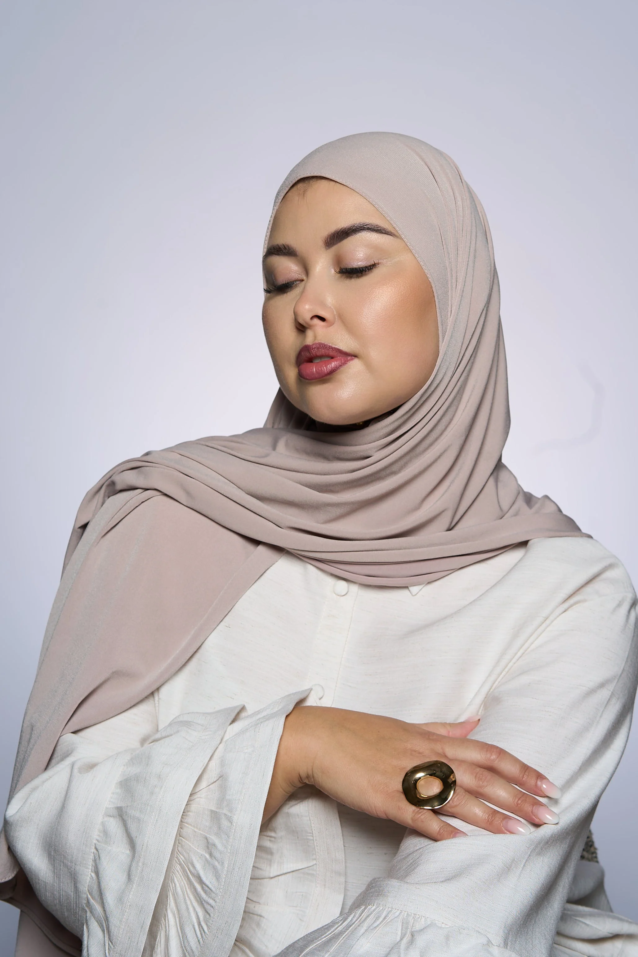 Premium Jersey Hijab Fin - Light Peach - Image 3