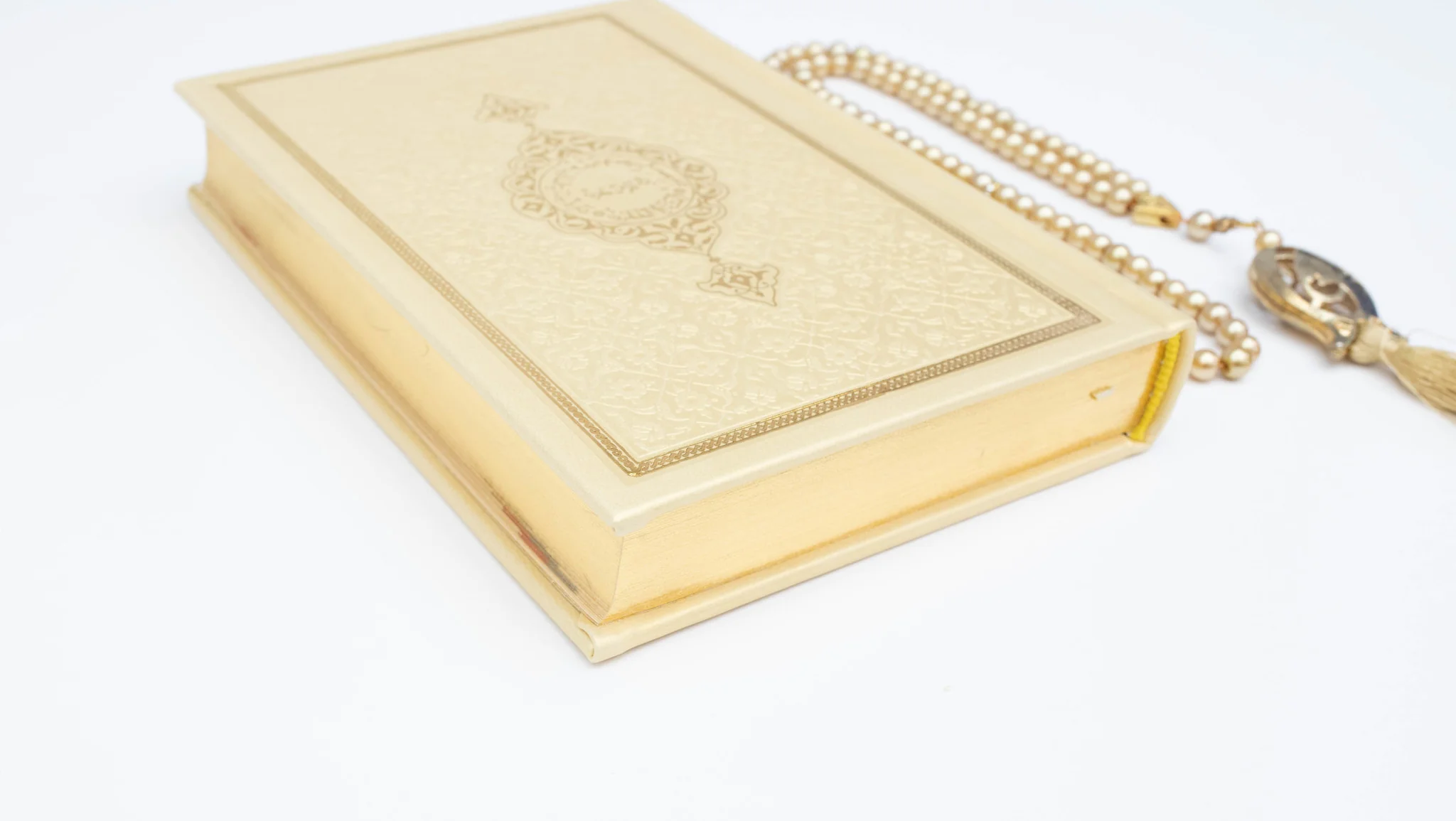 Quran With Tasbeeh Gold - Image 3