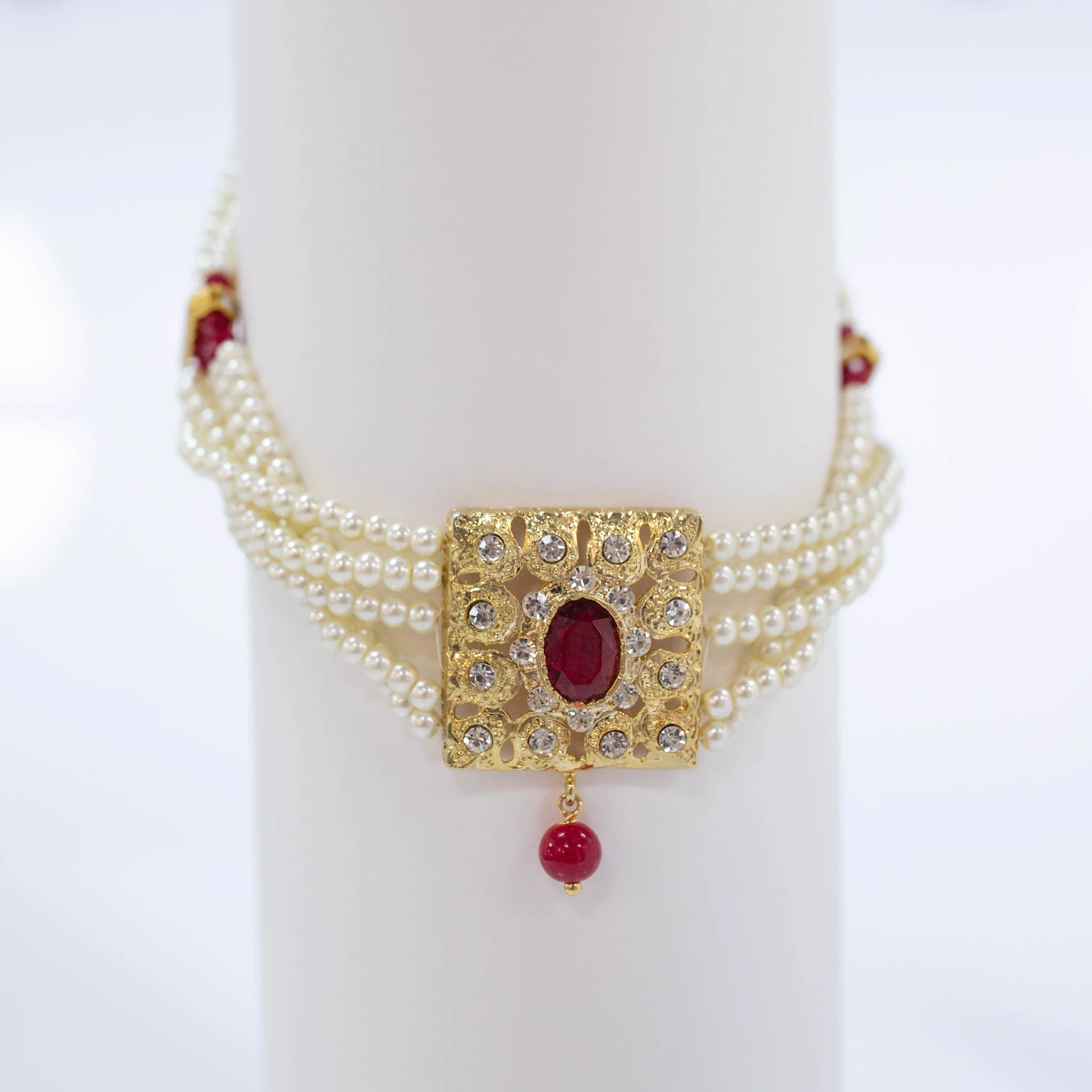 RED WHITE PEARL NECKLACE LIA - Image 3
