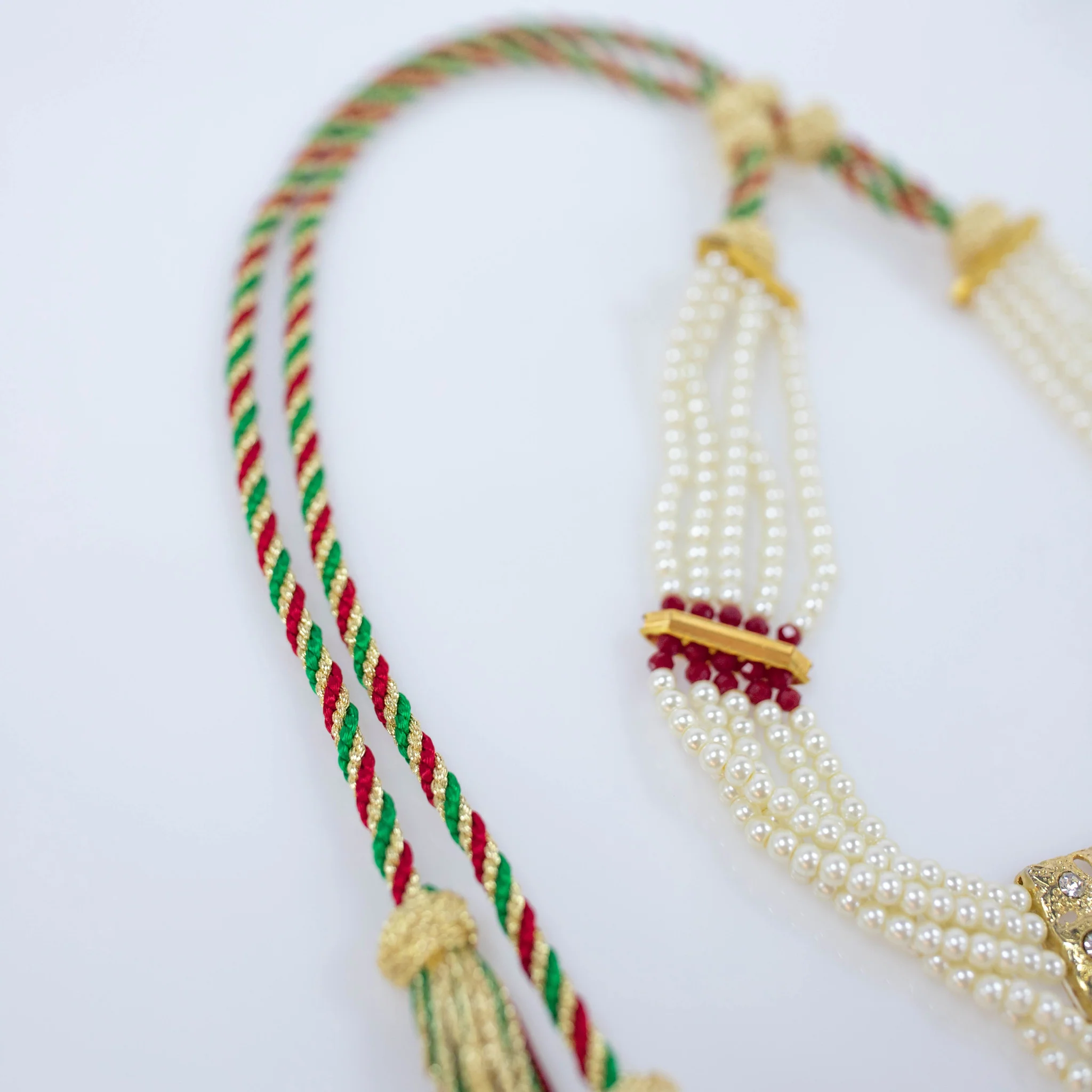 RED WHITE PEARL NECKLACE LIA - Image 5