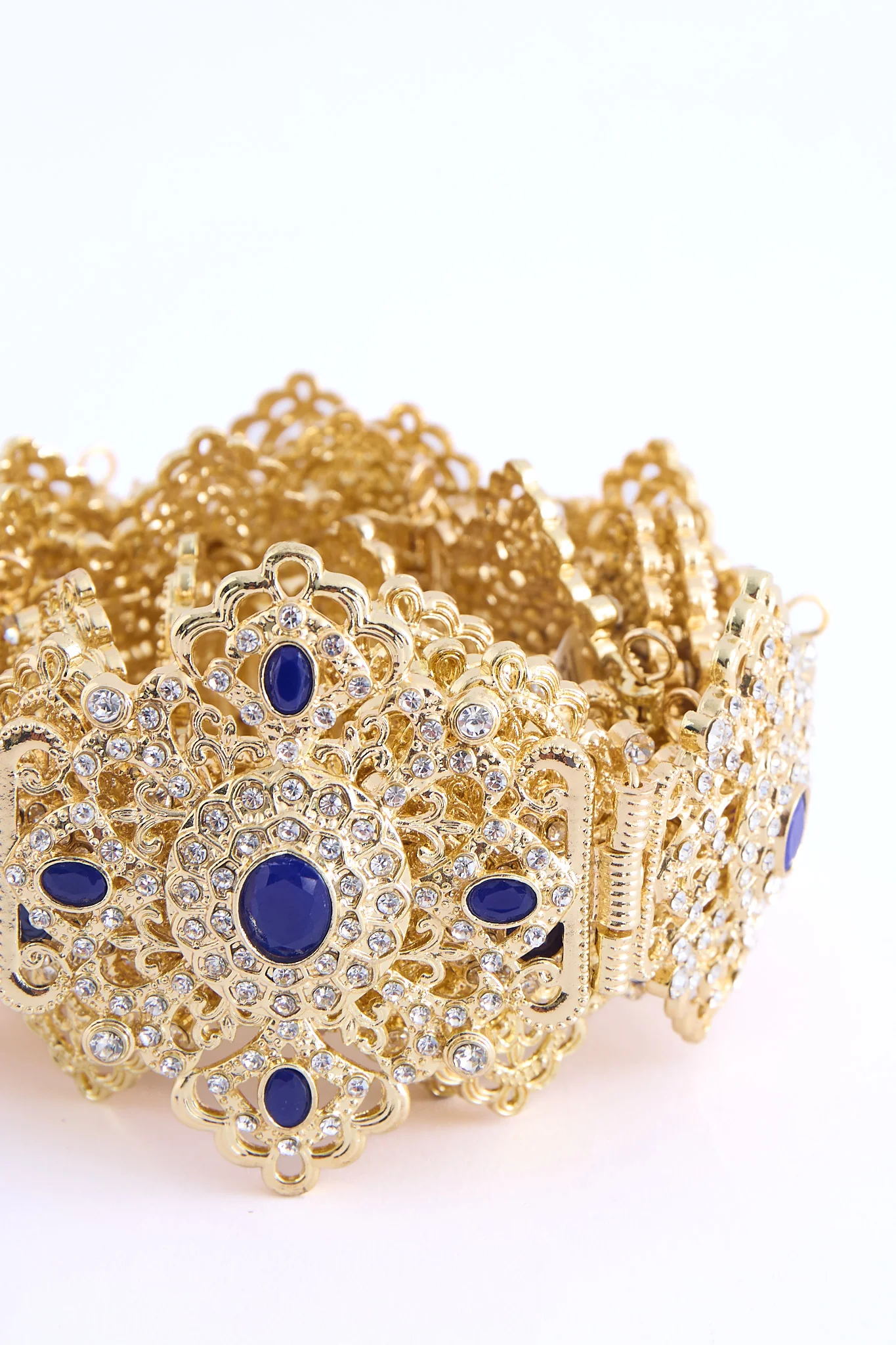 Shin Gold/Blue Belt - Image 3