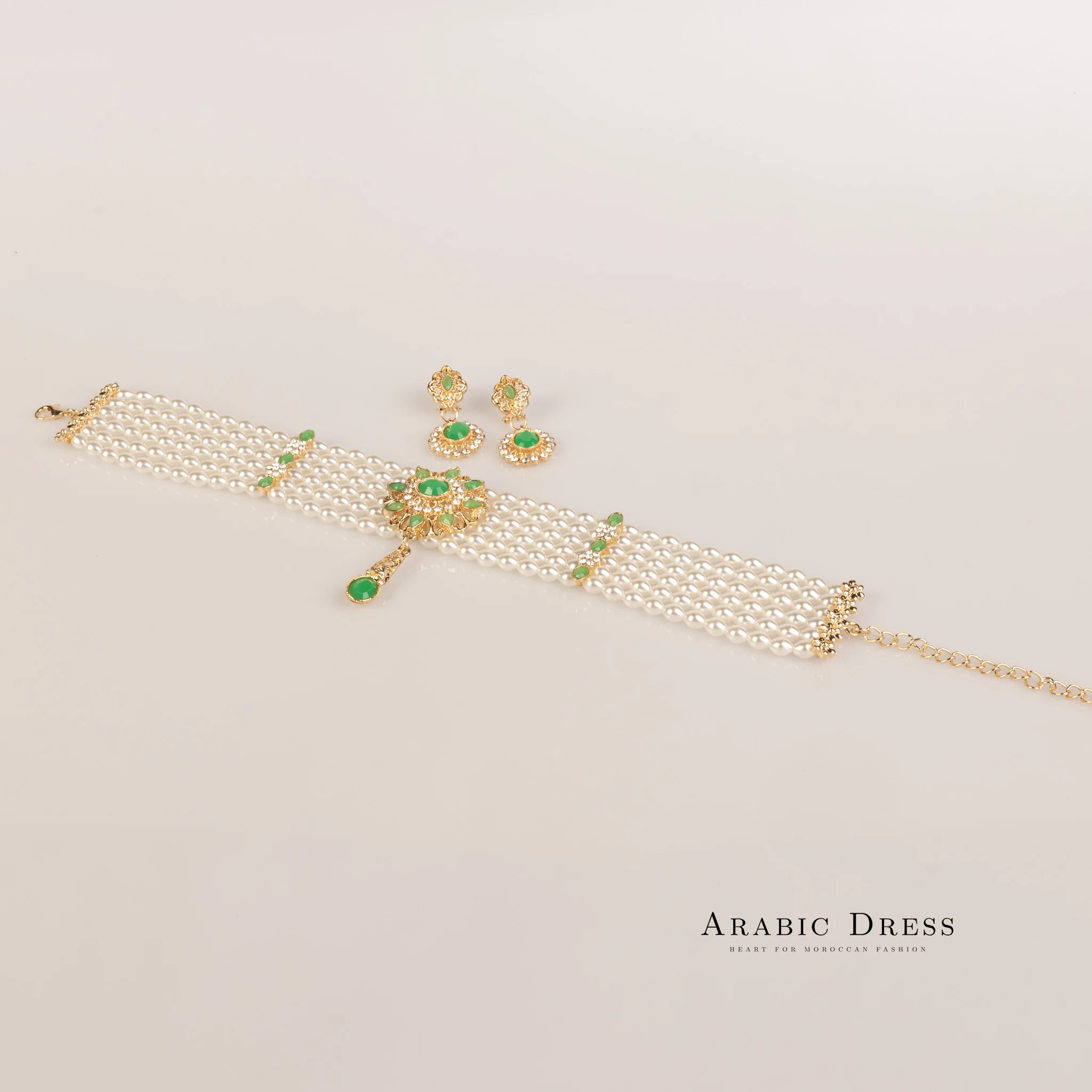 Sisi pearl  green  necklace set - Image 3